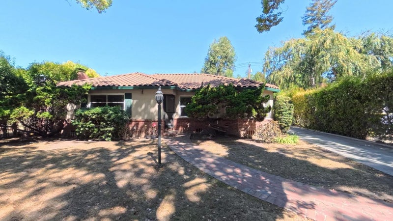 1006 Westwood Drive