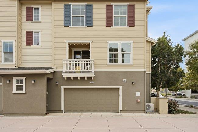 631 True Wind Way 202