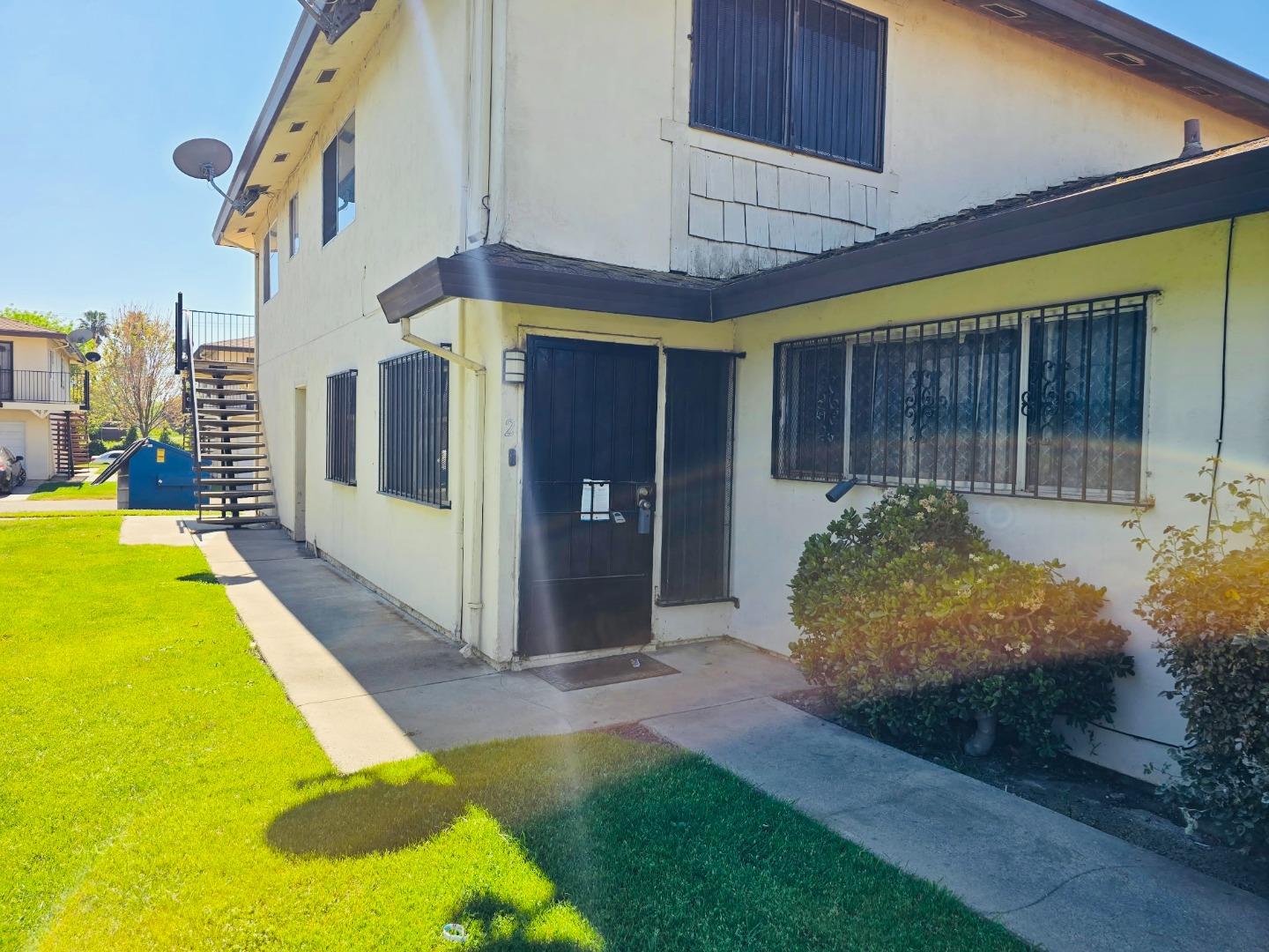 2936 Peachtree Drive 2
