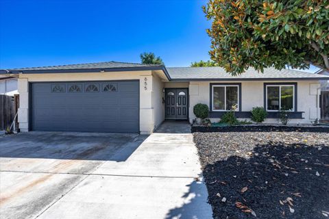 655 Perkins Court, San Jose, CA 95127 - #: ML81973543