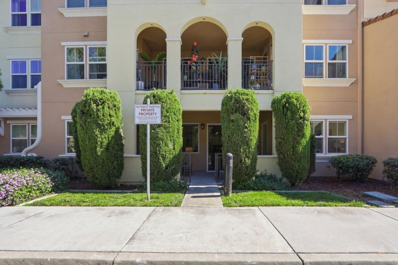 700 South Abel Street 101