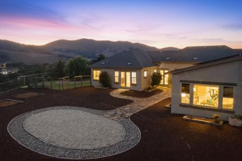 Tiny photo for 979 Via Rodriguez, SAN JUAN BAUTISTA, CA 95045 (MLS # ML82026322)