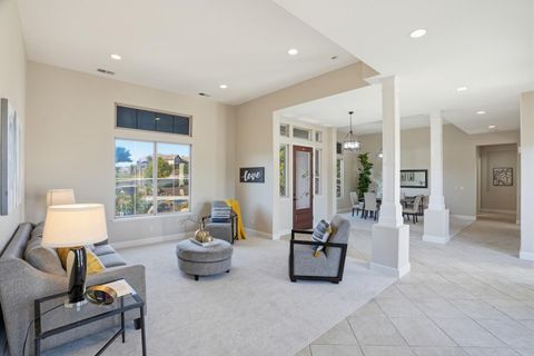 Tiny photo for 979 Via Rodriguez, SAN JUAN BAUTISTA, CA 95045 (MLS # ML82026322)