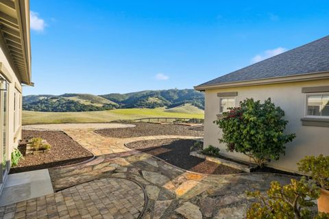 Tiny photo for 979 Via Rodriguez, SAN JUAN BAUTISTA, CA 95045 (MLS # ML82026322)