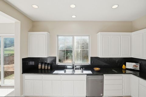 Tiny photo for 979 Via Rodriguez, SAN JUAN BAUTISTA, CA 95045 (MLS # ML82026322)