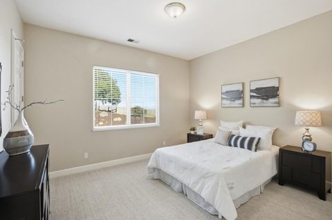 Tiny photo for 979 Via Rodriguez, SAN JUAN BAUTISTA, CA 95045 (MLS # ML82026322)