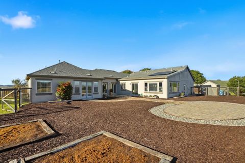 Tiny photo for 979 Via Rodriguez, SAN JUAN BAUTISTA, CA 95045 (MLS # ML82026322)