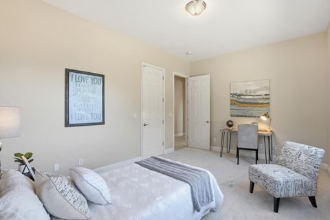 Tiny photo for 979 Via Rodriguez, SAN JUAN BAUTISTA, CA 95045 (MLS # ML82026322)