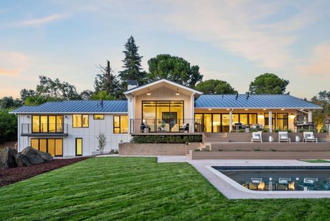 131 Croydon Way WOODSIDE CA 94062