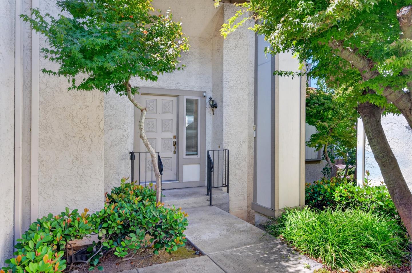 618 Skyway Drive