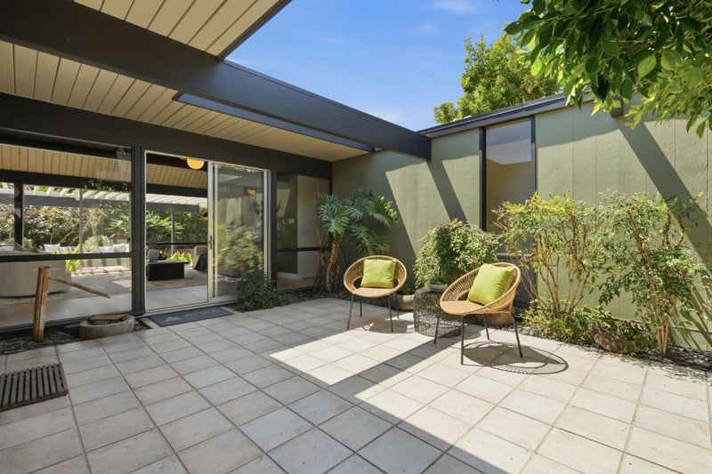 816 Lennox Court