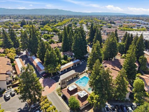 Photo of 1400 Bowe Avenue #1401, SANTA CLARA, CA 95051 (MLS # ML82052143)