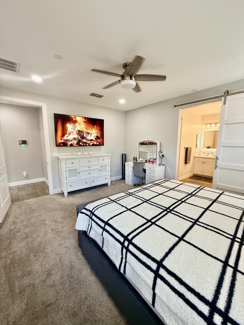 1515 Goldenstar Court