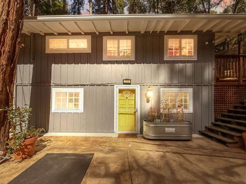 Photo of 183 Sylvan Avenue, Boulder Creek, CA 95006 (MLS # ML82039231)