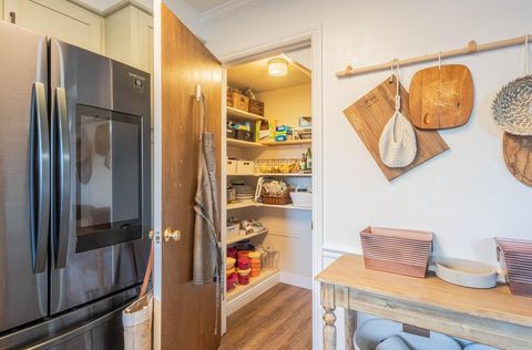 Tiny photo for 330 Woodside Drive #105, SALINAS, CA 93901 (MLS # ML82032790)