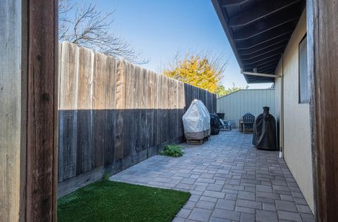 Tiny photo for 330 Woodside Drive #105, SALINAS, CA 93901 (MLS # ML82032790)