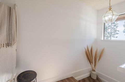 Tiny photo for 330 Woodside Drive #105, SALINAS, CA 93901 (MLS # ML82032790)
