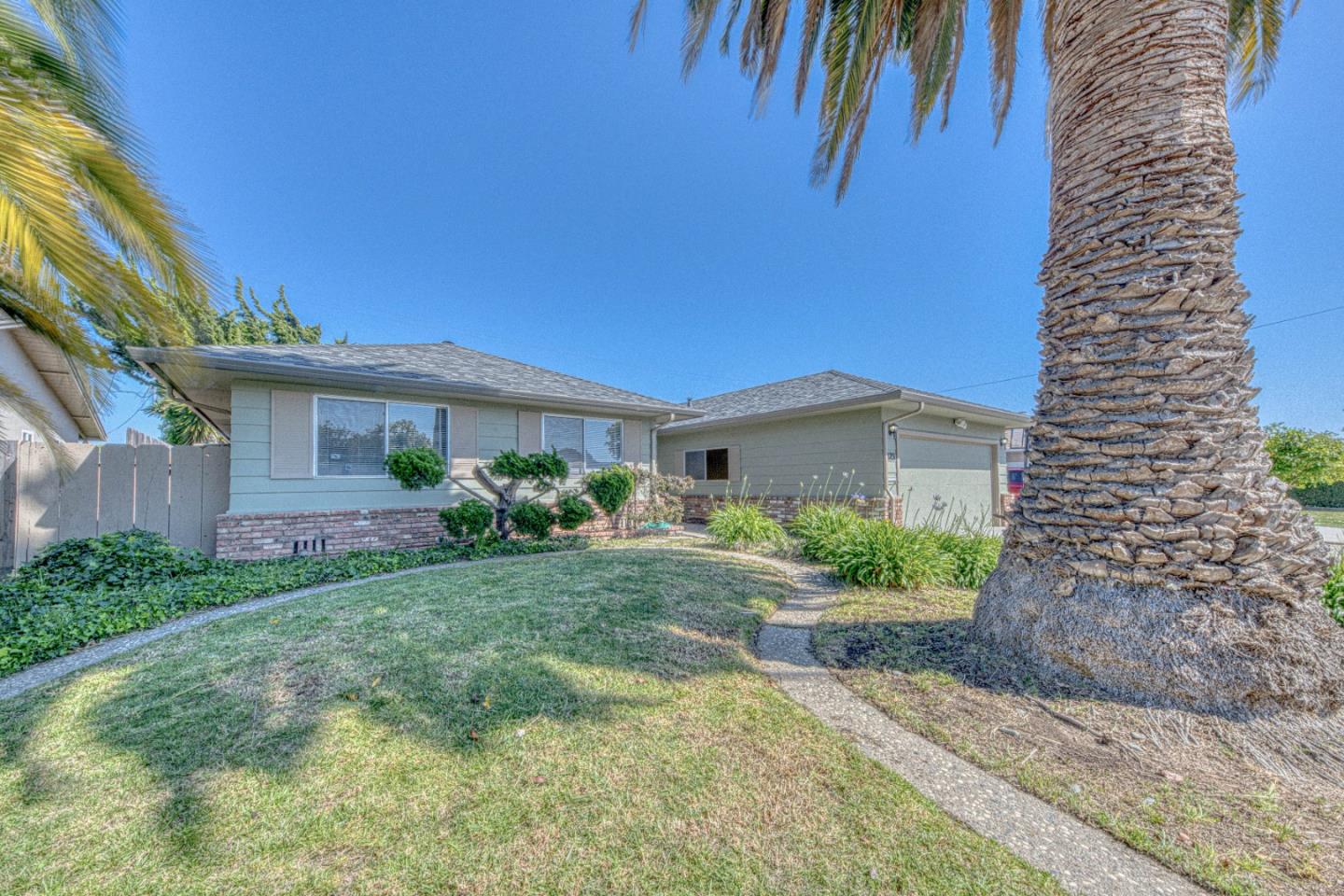 1123 San Angelo Drive
