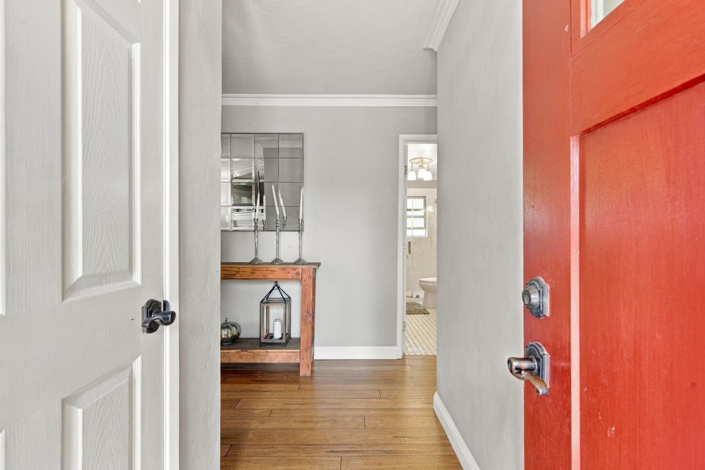 3675 Moon Place