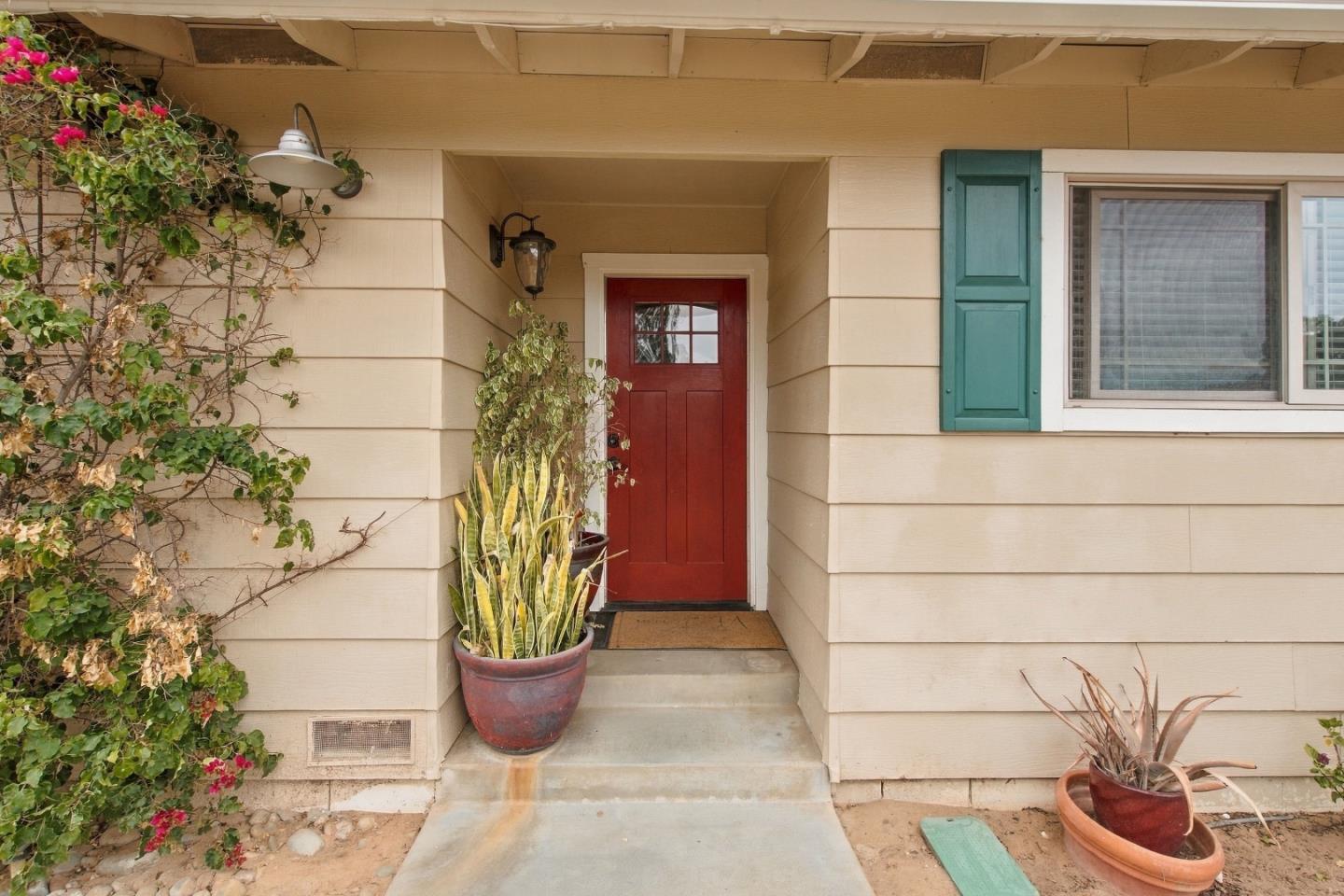 3675 Moon Place