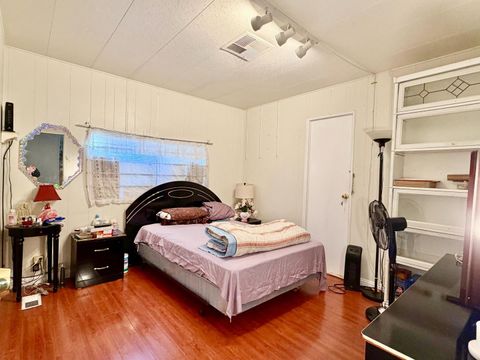 Tiny photo for 3135 Oakbridge Drive #3135, SAN JOSE, CA 95121 (MLS # ML82033384)