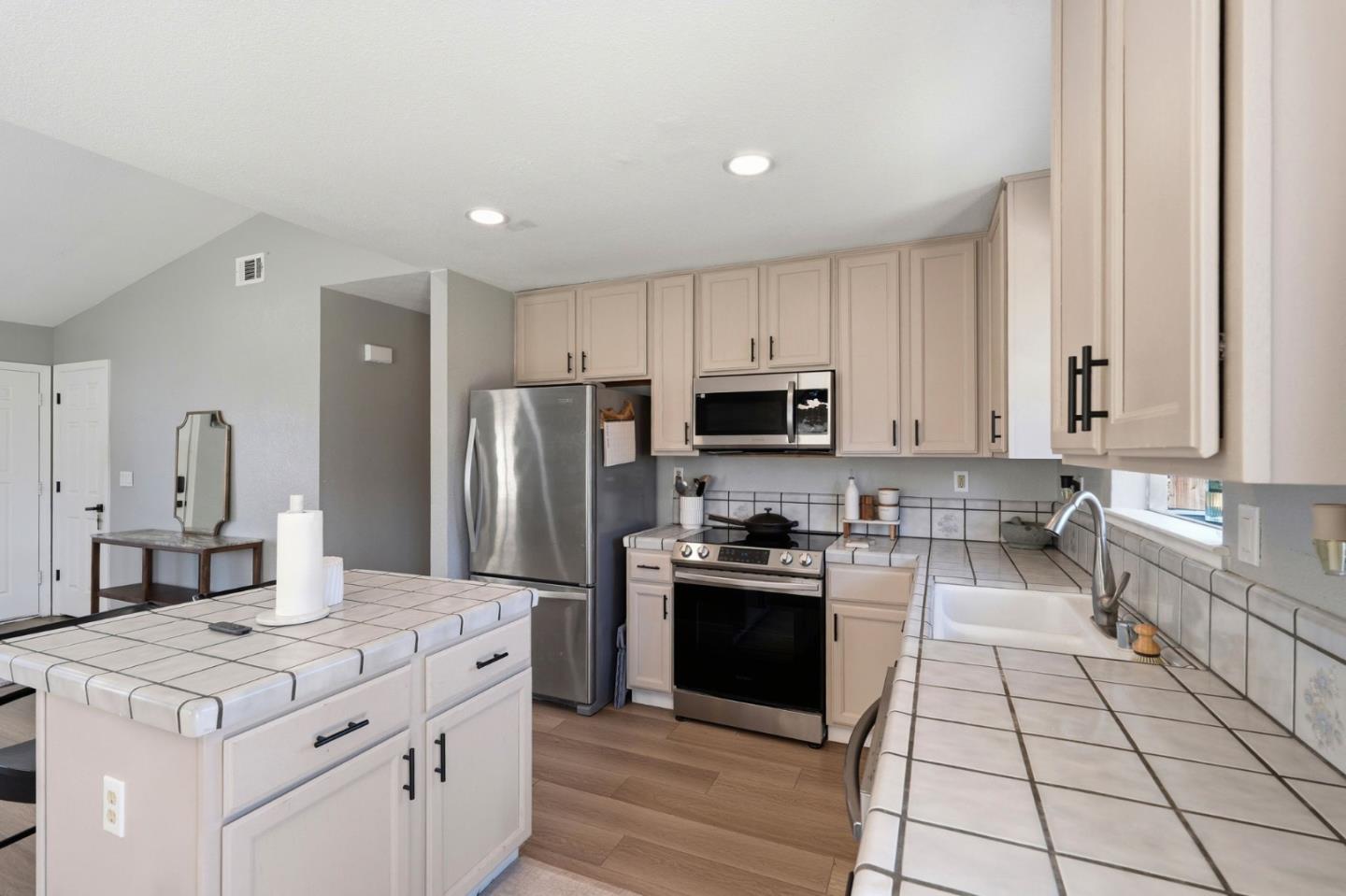 3848 Prince George Lane