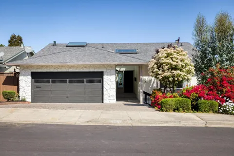 924 Anita Avenue, Belmont, CA 94002 - MLS#: ML82002897