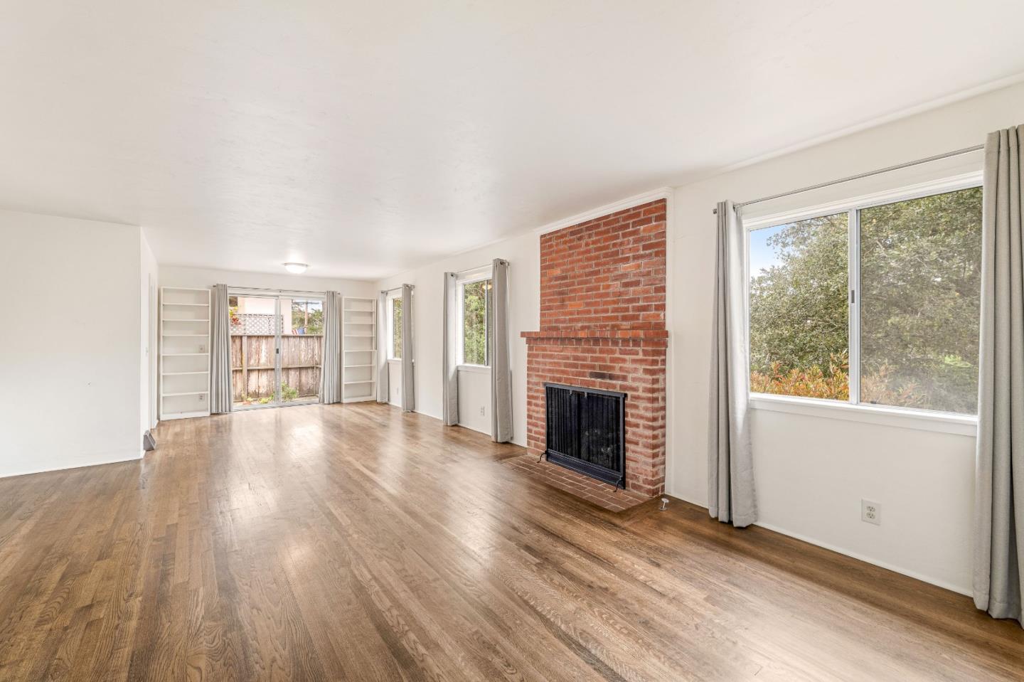 0 SE Corner of 2nd & Guadalupe