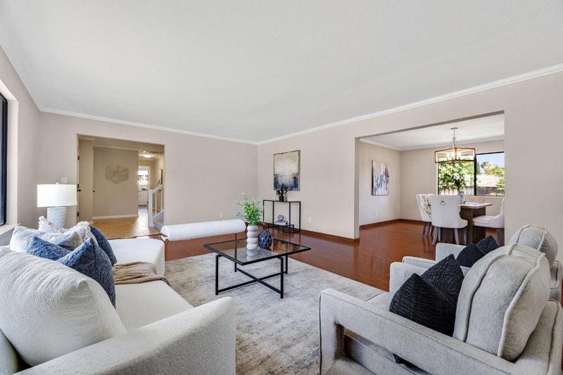 674 Canterbury Place