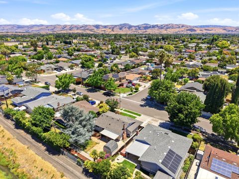 Tiny photo for 5737 Indian Avenue, SAN JOSE, CA 95123 (MLS # ML82051890)