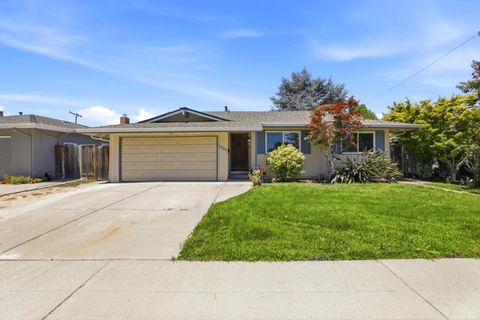 Tiny photo for 5737 Indian Avenue, SAN JOSE, CA 95123 (MLS # ML82051890)