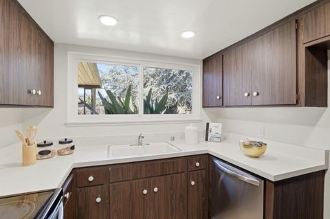 Photo of 5737 Indian Avenue, SAN JOSE, CA 95123 (MLS # ML82051890)