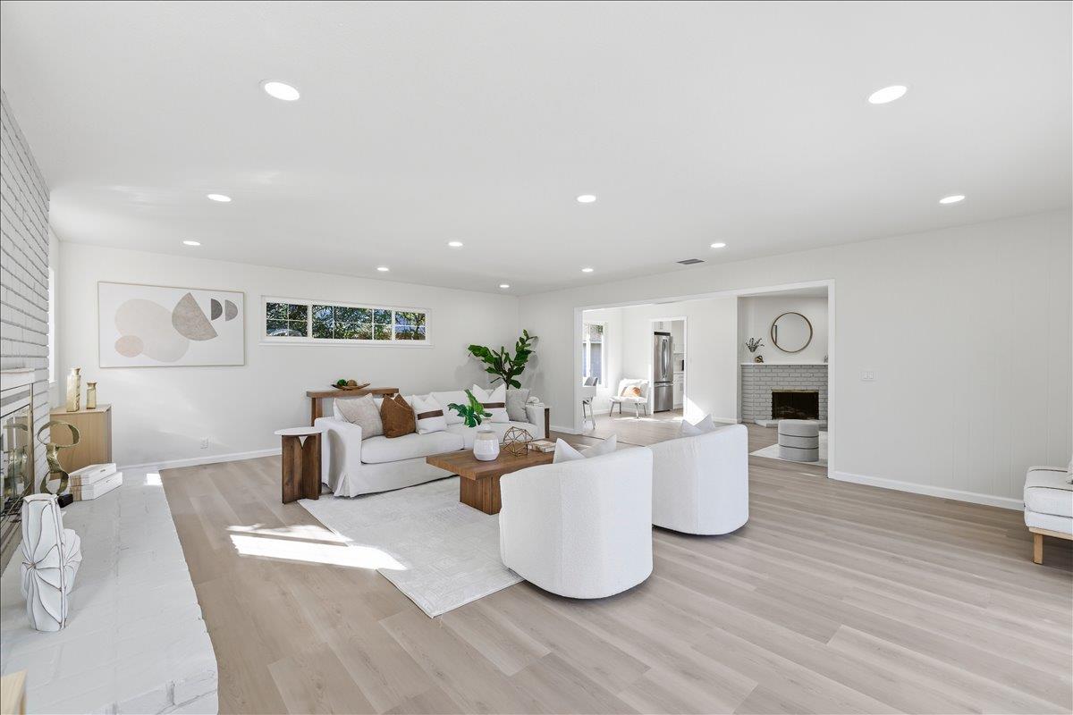 6190 Bellhaven Place