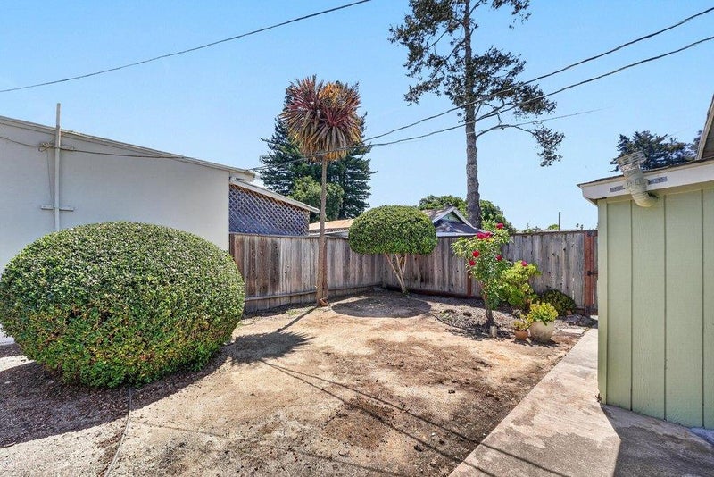 2732 Freedom Boulevard