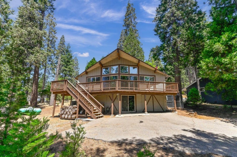 2320 Mustang Road