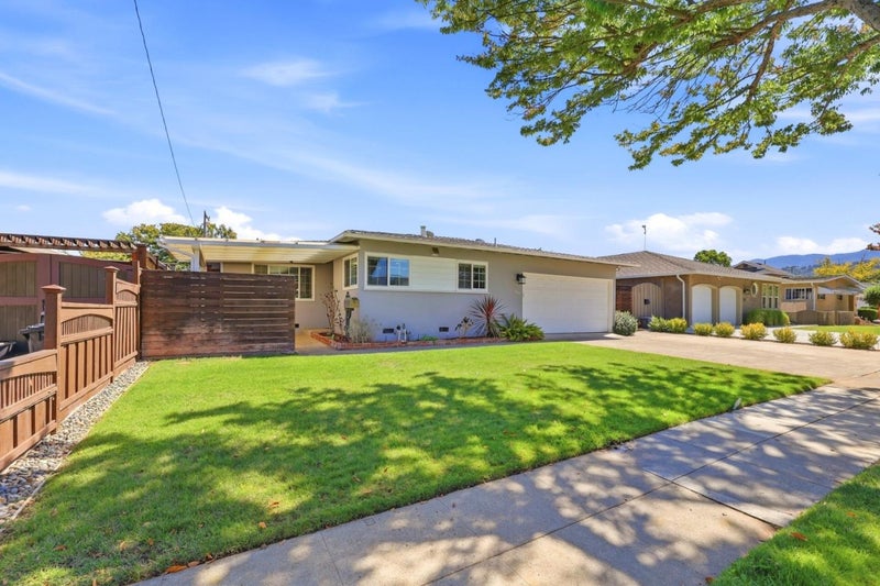 5014 Brewster Avenue