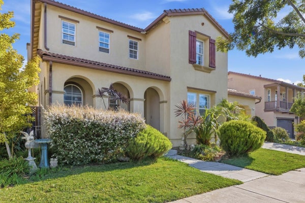 1204 PALERMO DR, SALINAS, CA 93905 - Image e9da0d126deccd5059f31f6b3dfd3ce7/2662715521