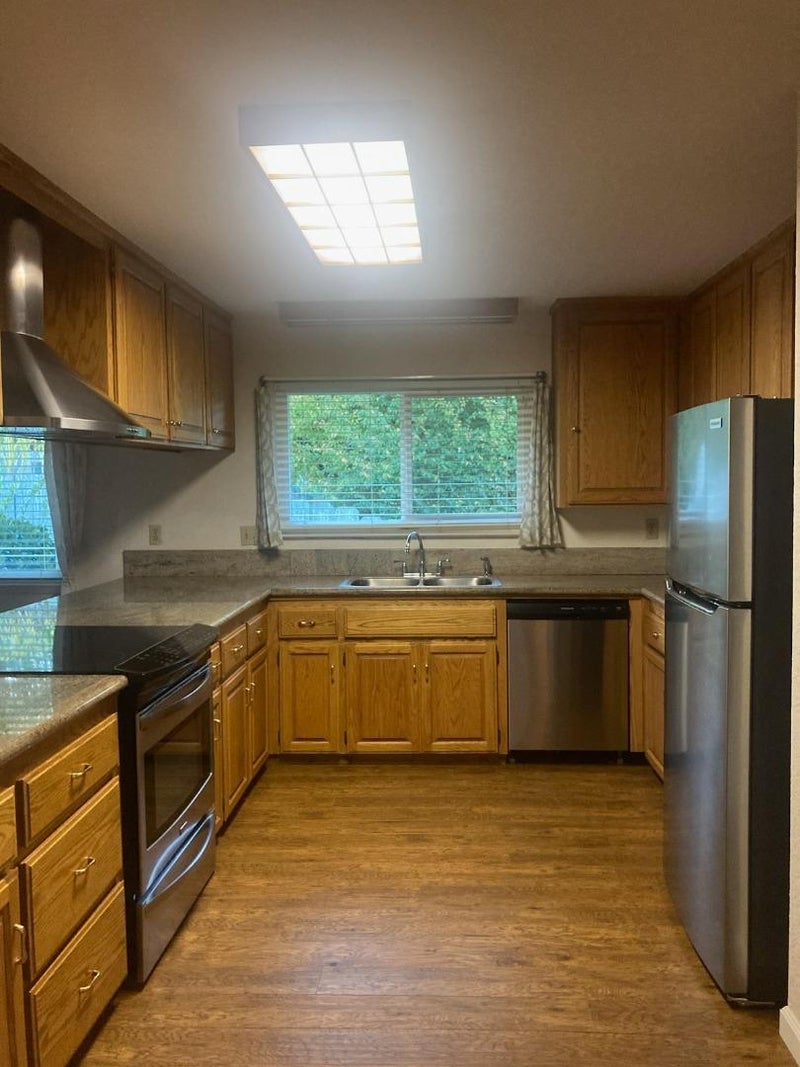9801 Clover Trail