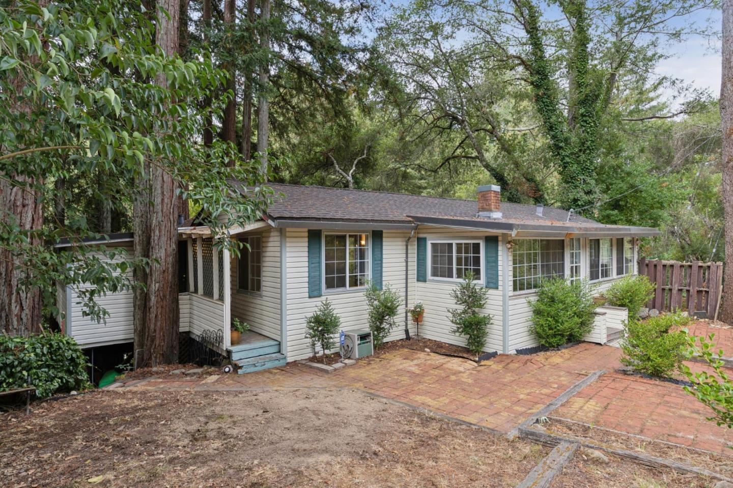 180 Cresta Drive
