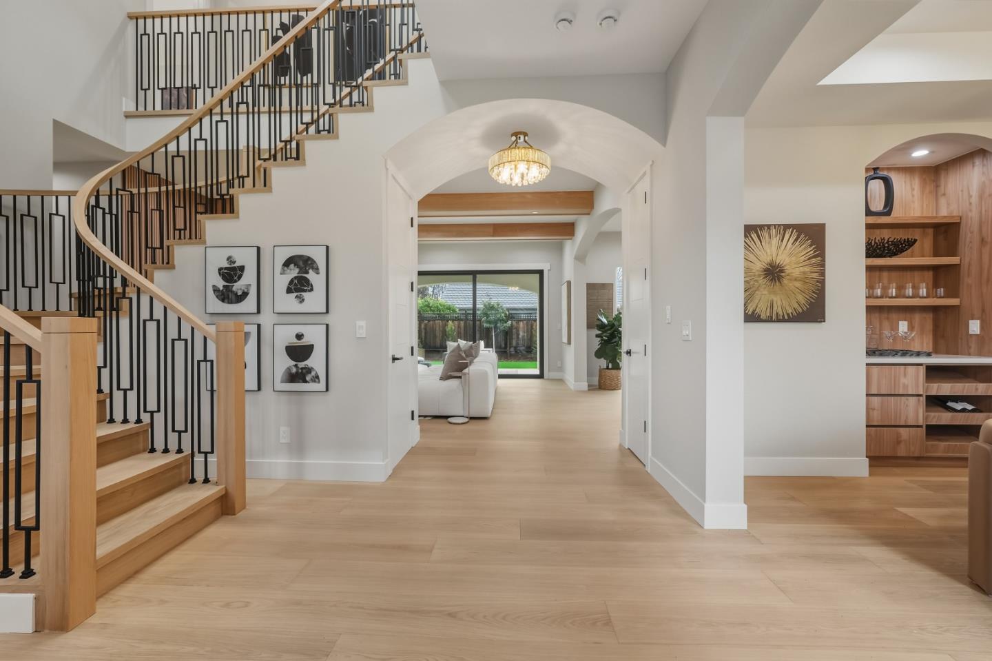 3371 Beaumont Square