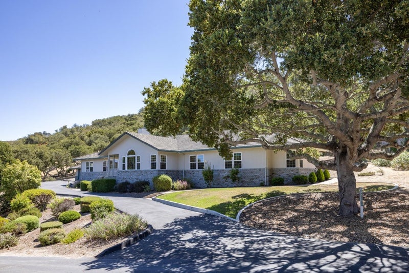 28951 Falcon Ridge