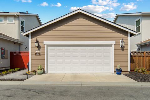 Tiny photo for 14406 Lee Avenue, EAST GARRISON, CA 93933 (MLS # ML82038594)