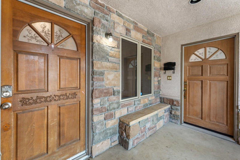 2704 Westchester Lane