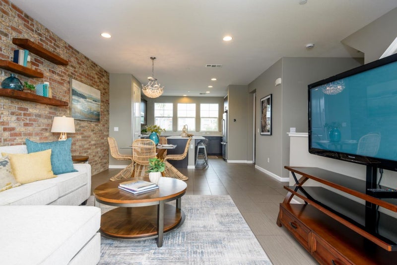 658 Sea Anchor Drive 2605