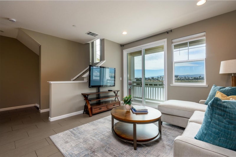 658 Sea Anchor Drive 2605