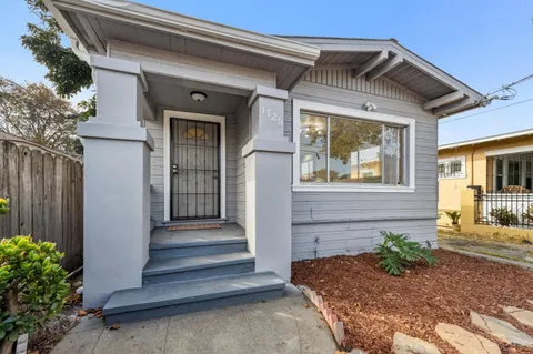 1726 Roosevelt Avenue, Richmond, CA 94801 - #: ML82025805