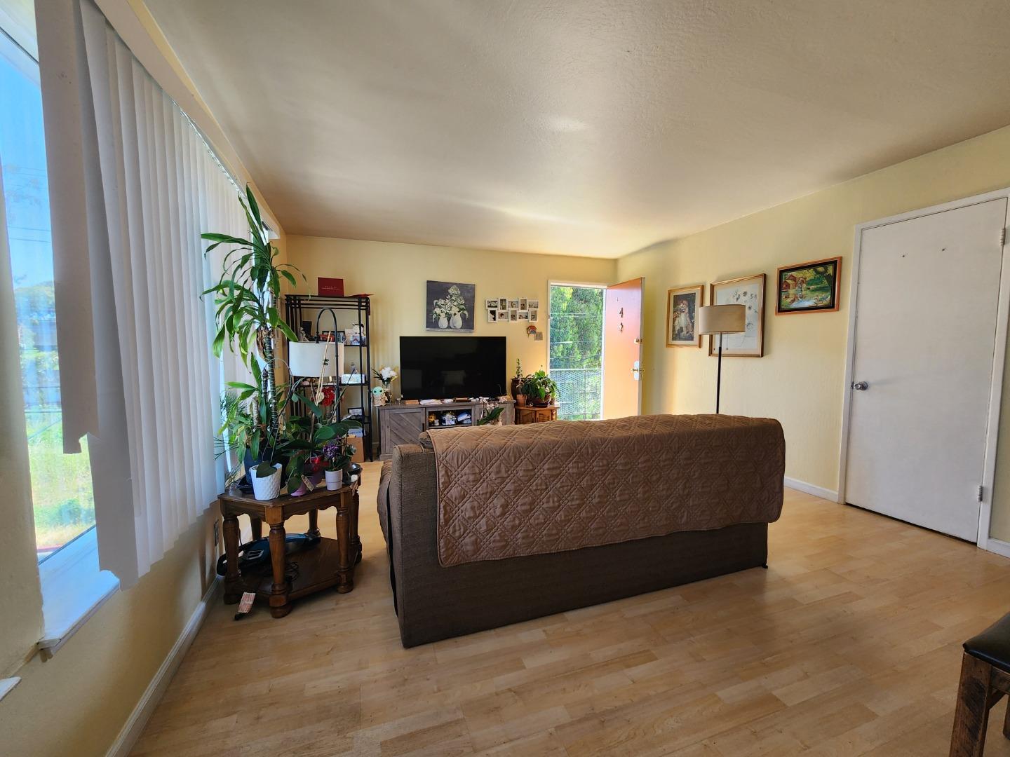 260 San Marco Avenue