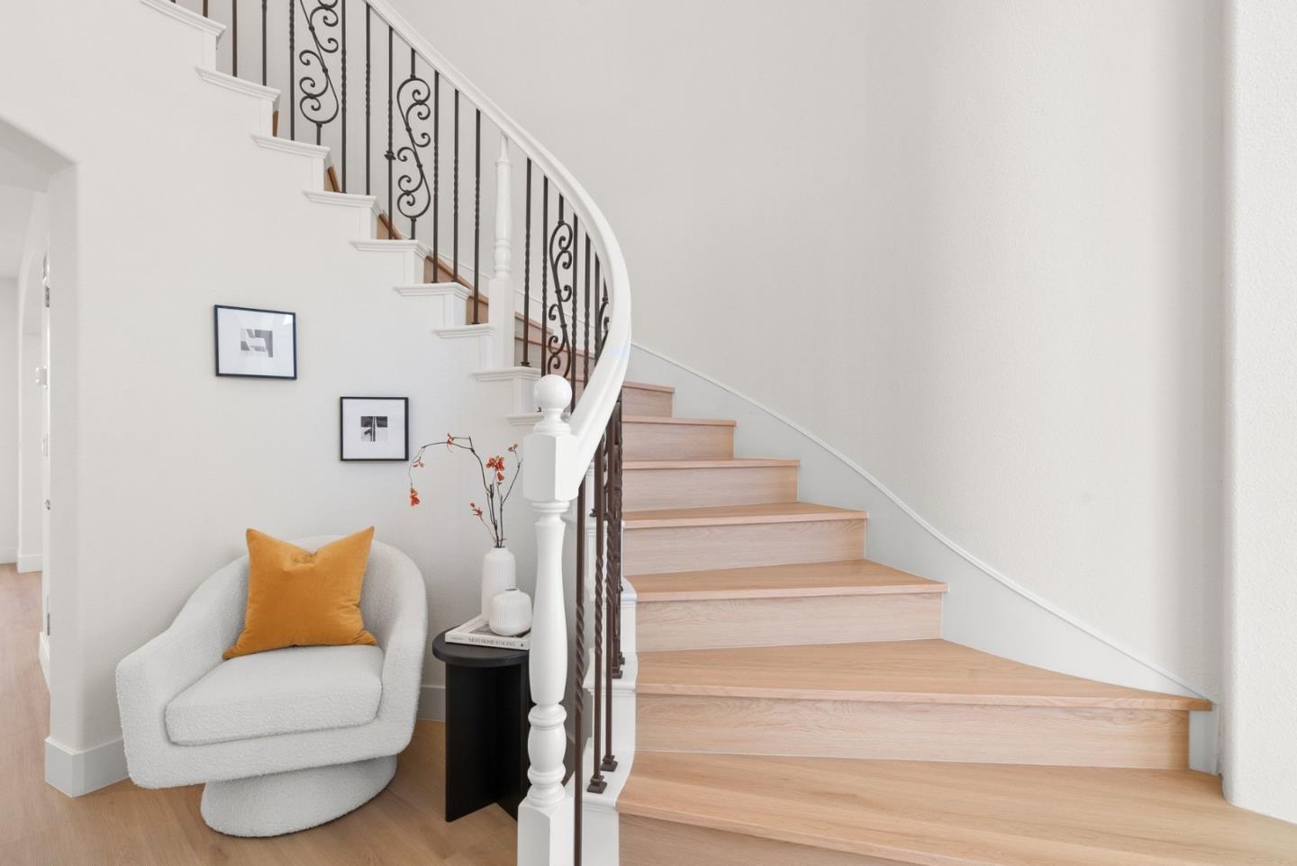 3937 Emerald Isle Lane