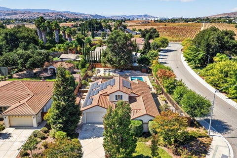 Photo of 17395 Pineau Court, MORGAN HILL, CA 95037 (MLS # ML82062148)