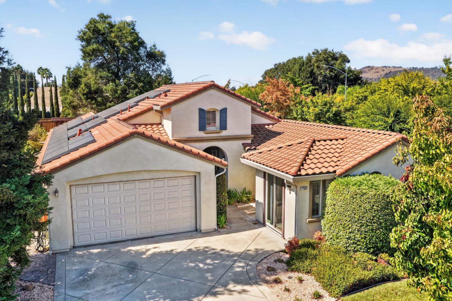 17395 Pineau Court